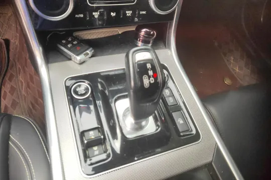 Jaguar XEL