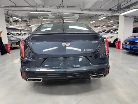 Cadillac CT4