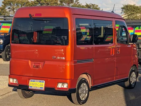 Daihatsu Atrai