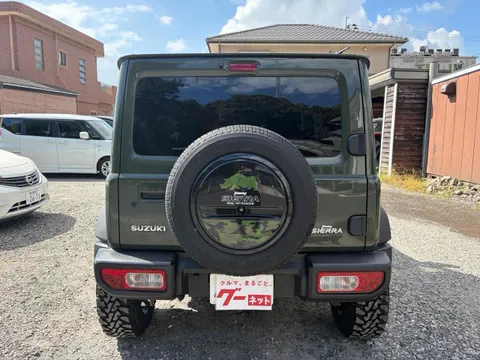 Suzuki Jimny Sierra