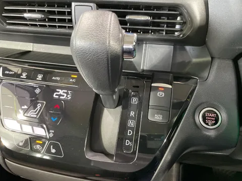 Mitsubishi eK X Space