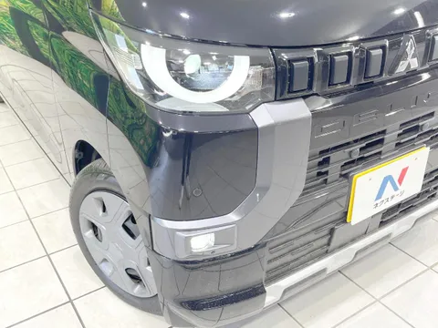 Mitsubishi Delica Mini