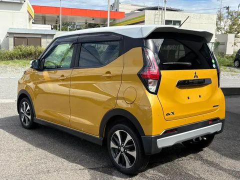 Mitsubishi eK X