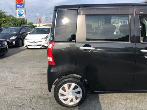 Daihatsu Tanto Exe