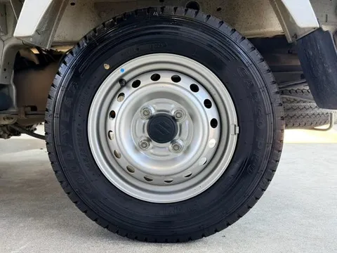 Suzuki Super Carry