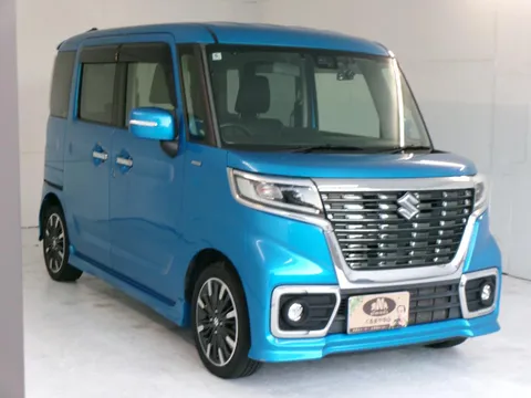 Suzuki Spacia Custom
