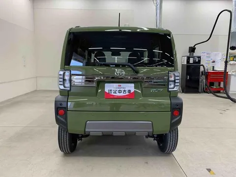 Daihatsu Taft