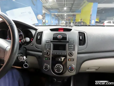 Kia Cerato (Forte)
