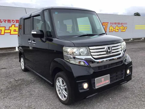 Honda N-BOX Custom