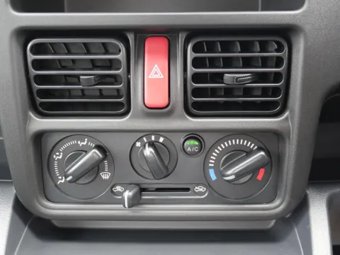 Nissan Clipper Truck