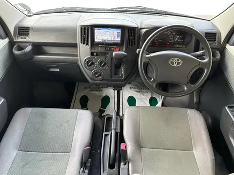 Toyota TownAce Van