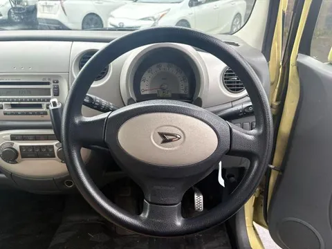 Daihatsu Move Latte