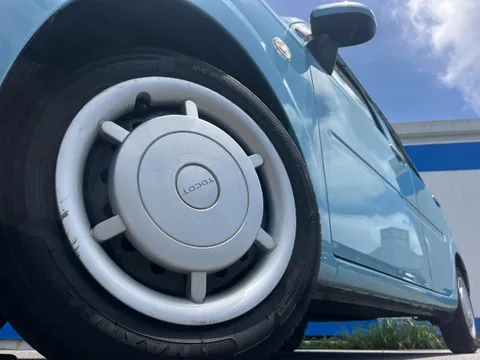 Daihatsu Mira Tocot