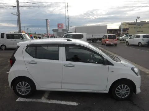Toyota Pixis Epoch