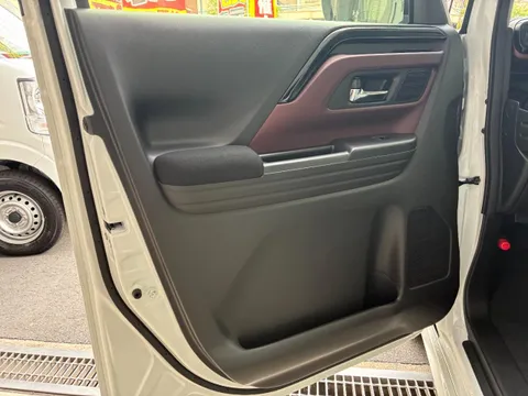 Suzuki Spacia Custom