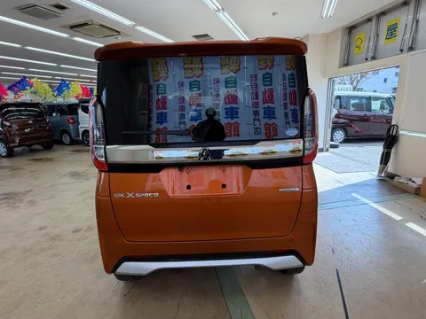 Mitsubishi eK X Space