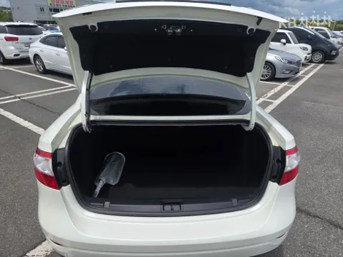 Renault SM3