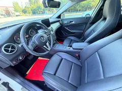 Mercedes-Benz Mercedes-Benz GLA