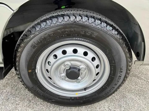 Nissan Clipper Truck