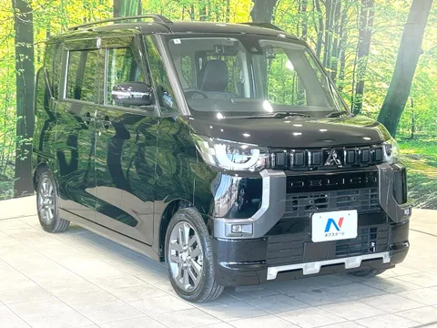 Mitsubishi Delica Mini