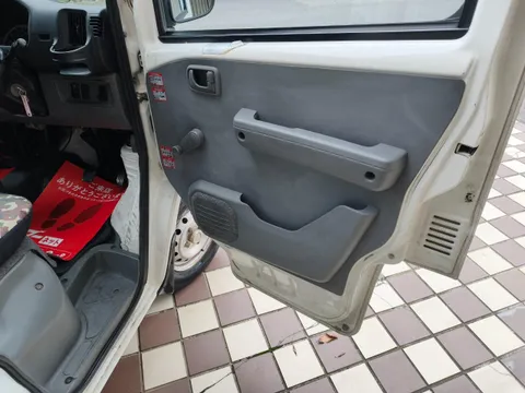 Mitsubishi Minicab Van