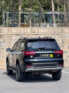 Roewe RX8