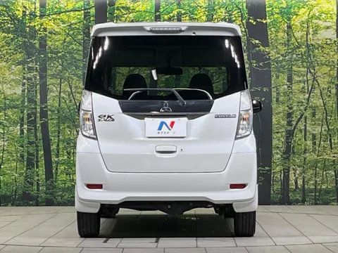 Mitsubishi eK Space Custom