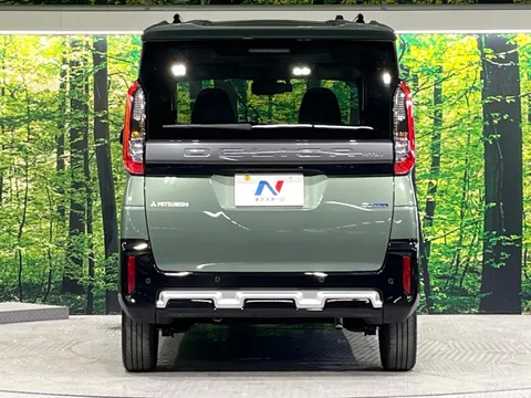 Mitsubishi Delica Mini