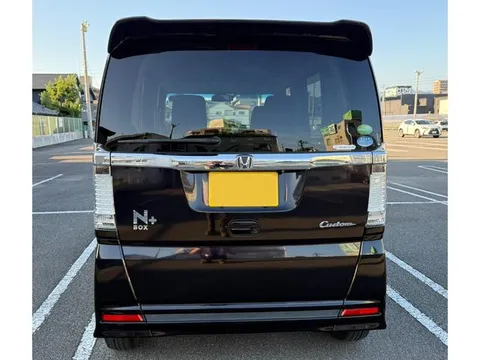 Honda N-BOX Plus Custom