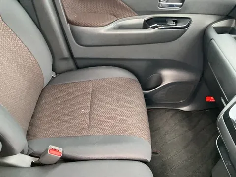 Mitsubishi eK X Space