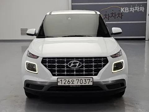 Hyundai Venue