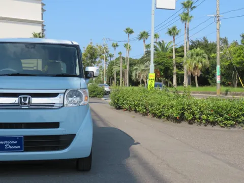 Honda N-BOX Slash