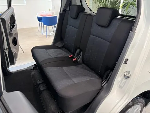 Suzuki Wagon R Stingray