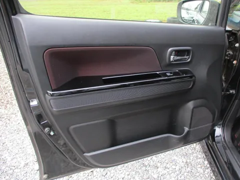 Suzuki Wagon R Stingray