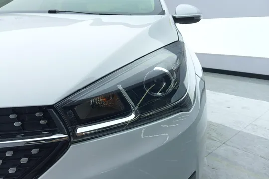 Chery Arrizo 5