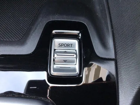 Mazda Axela Sport