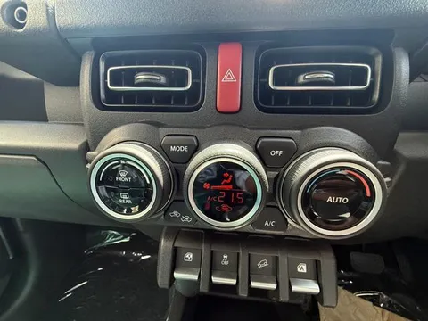 Suzuki Jimny Nomade