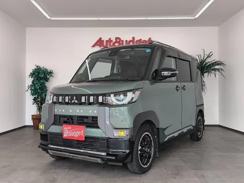 Mitsubishi Delica Mini