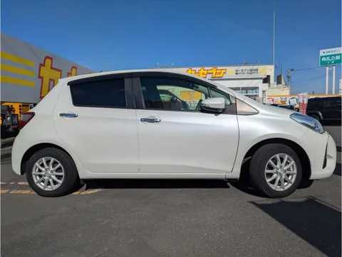 Toyota Yaris (Vitz)