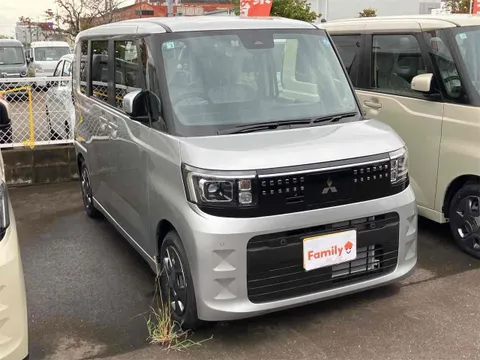 Mitsubishi eK Space