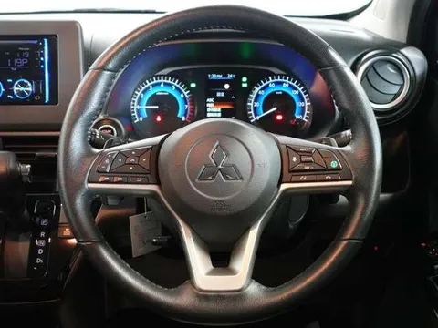 Mitsubishi eK X