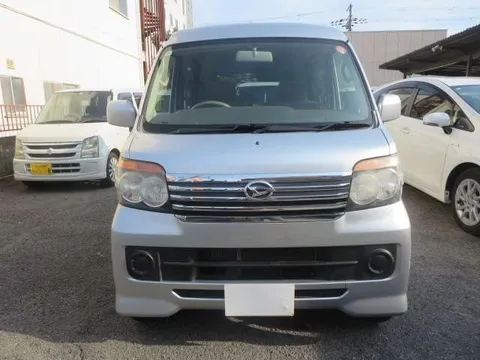 Daihatsu Atrai Wagon