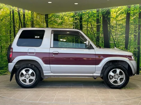Mitsubishi Pajero Mini