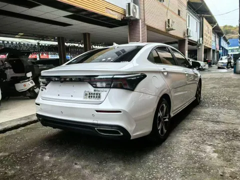 Chery Arrizo 5