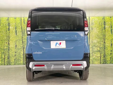 Mitsubishi Delica Mini