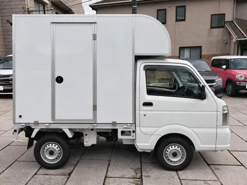 Nissan Clipper Truck