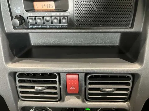 Nissan Clipper Truck