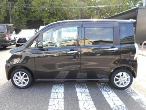 Daihatsu Tanto Exe