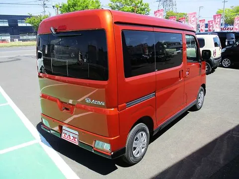 Daihatsu Atrai