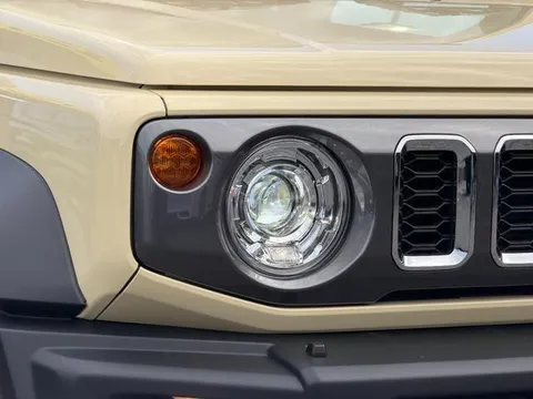 Suzuki Jimny Nomade